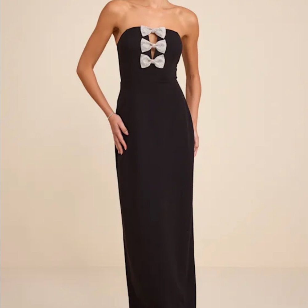 Lulu's Strapless Black Gown with Silver Bows GALA/BLACK TIE/PROM
